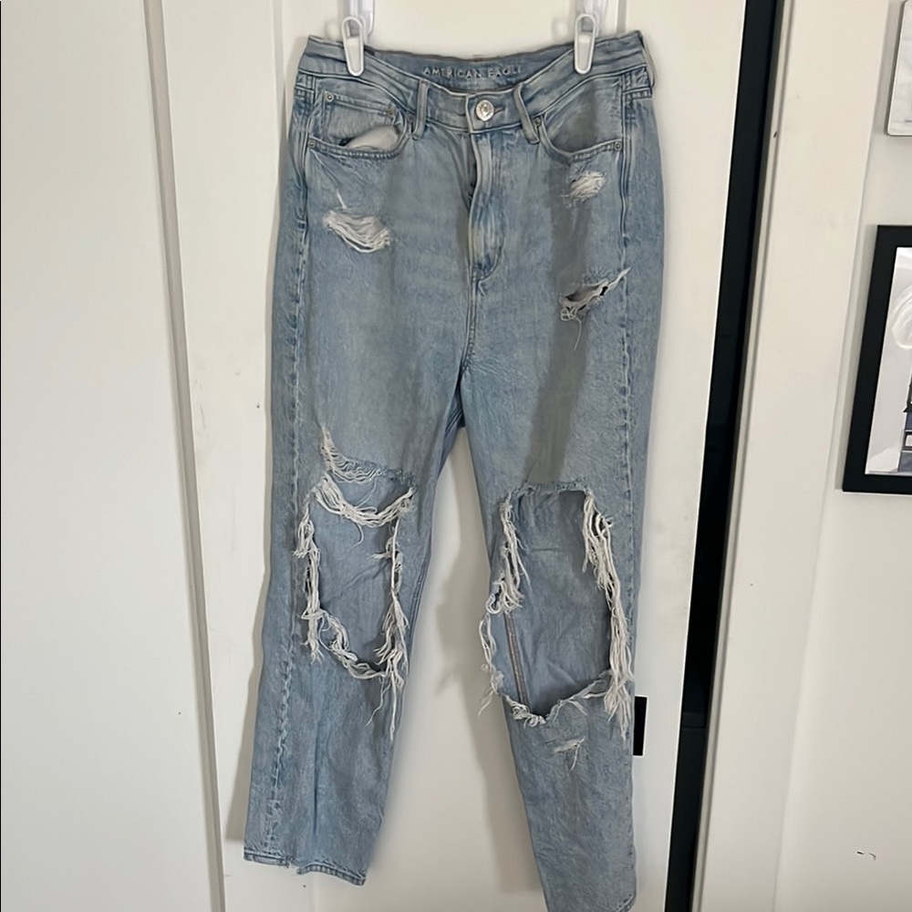 American Eagle Outfitters Blue Boyfriend Jeans Distressed